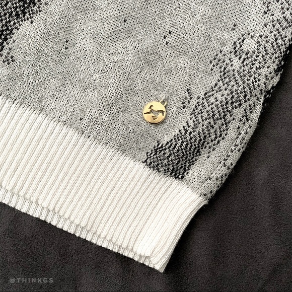 Escada Parrot Sweater aso Kris Jenner - Picture 5 of 8